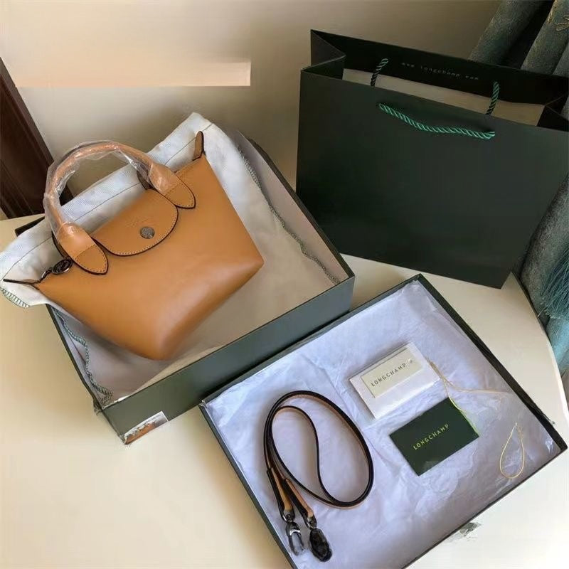 Lambskin Dumpling Shoulder Bag Small PU Leather Crossbody Handbag with Mobile and ID Pockets, Trendy Street Style