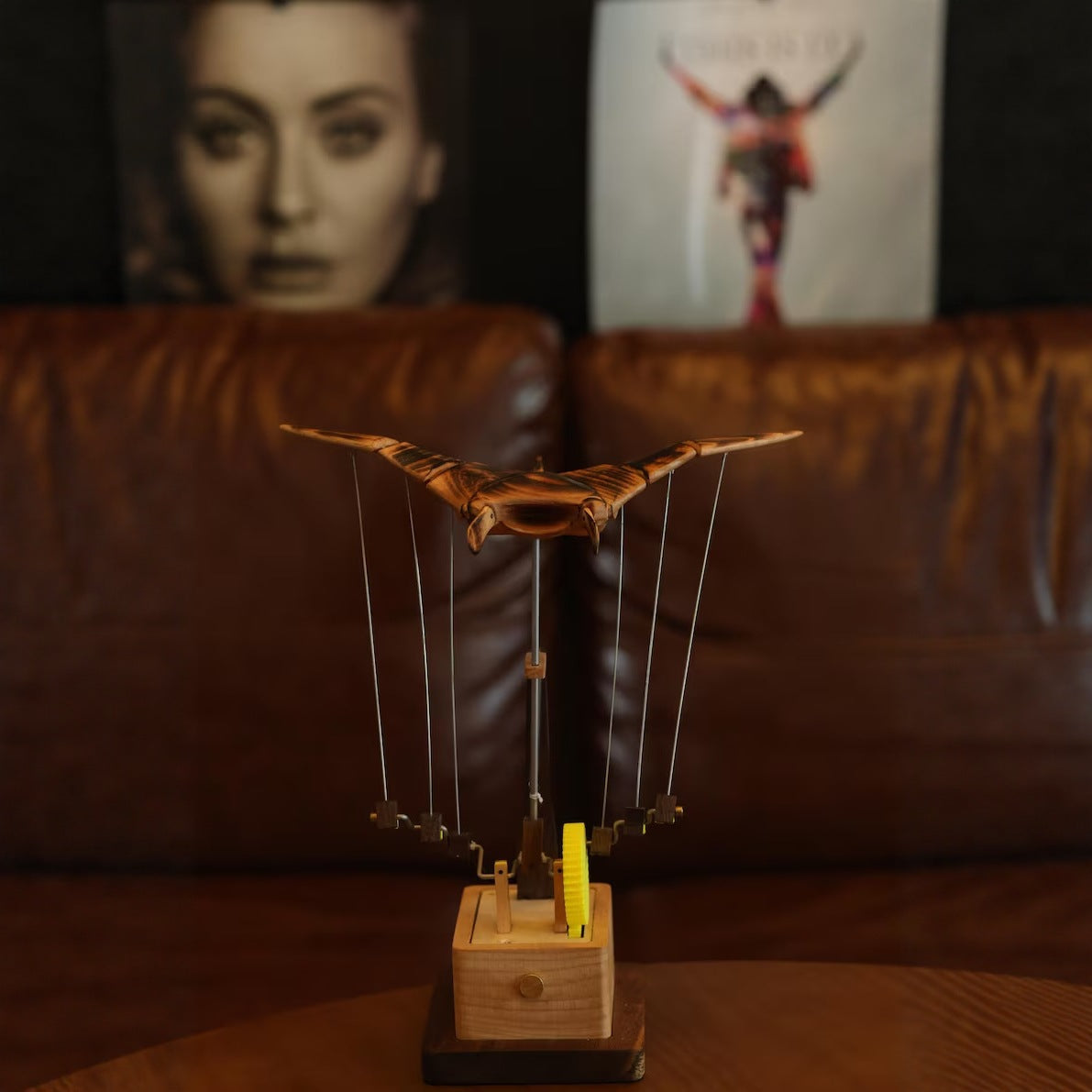 Hand-Cranked Wooden Automata Flying Manta Ray Mechanical Educational Desk Toy & Artistic Gift