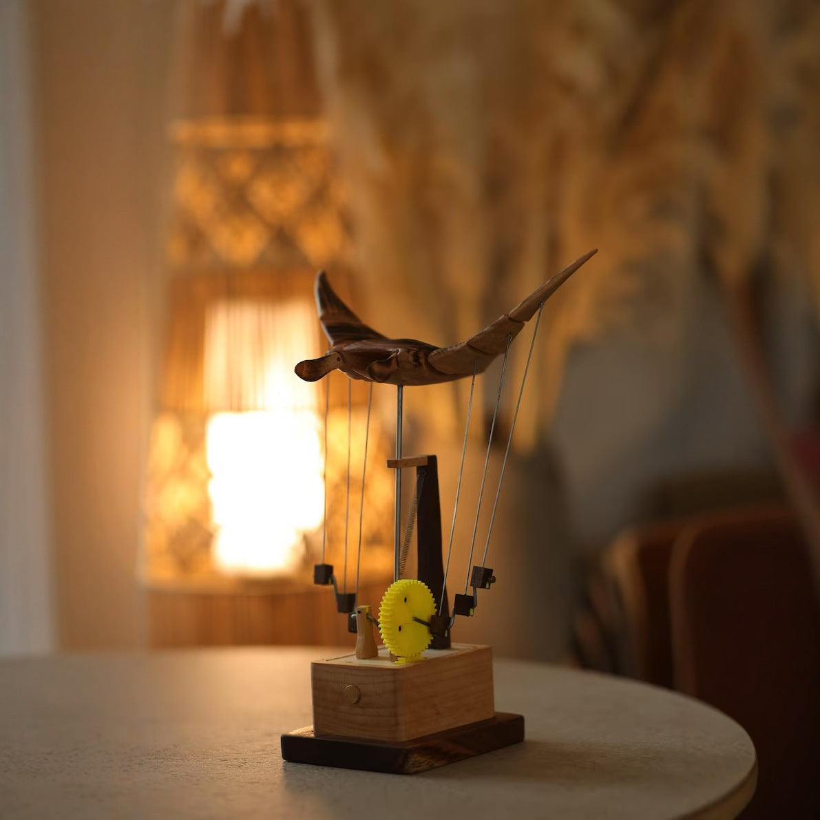 Hand-Cranked Wooden Automata Flying Manta Ray Mechanical Educational Desk Toy & Artistic Gift