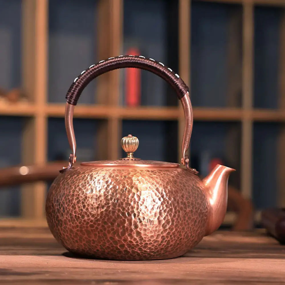 Handcrafted Pure Copper Tea Kettle - Retro Hammered Boiling Water Pot (600ml-1800ml) - 1800ml hammer pattern - Home &