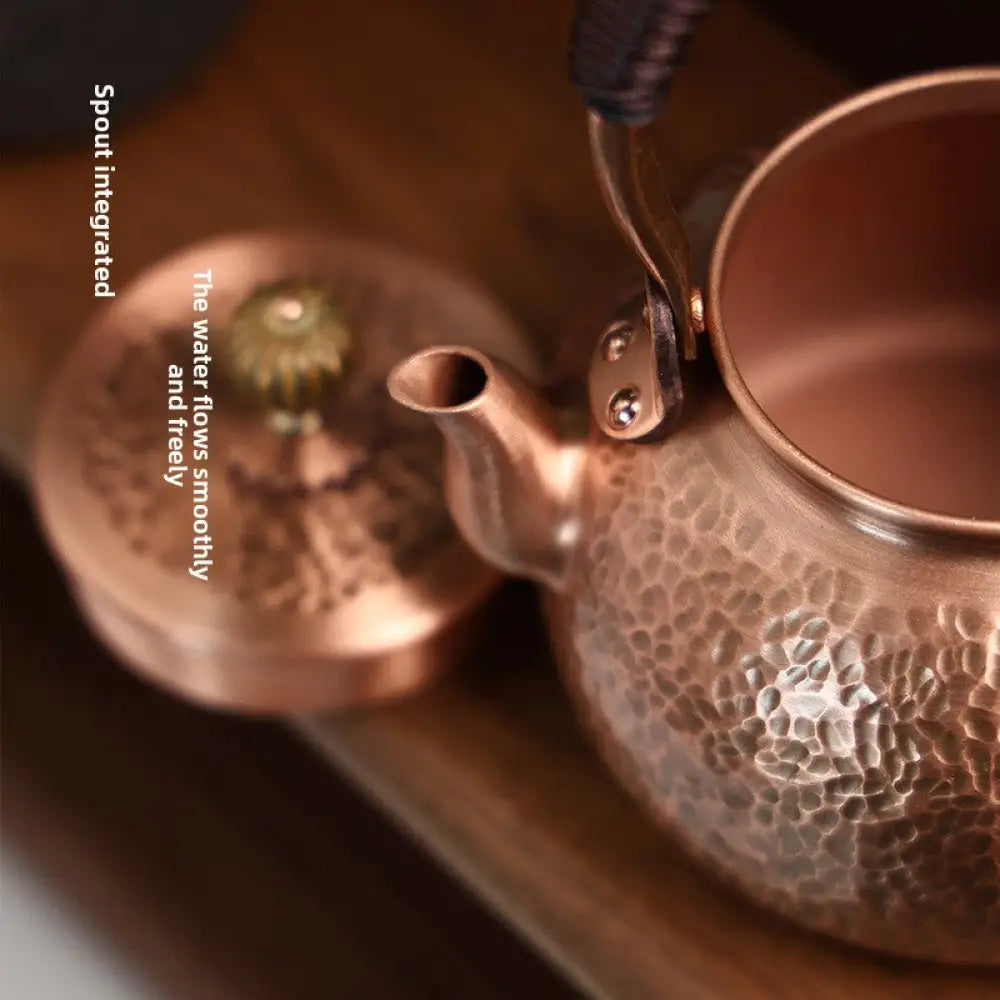 Handcrafted Pure Copper Tea Kettle - Retro Hammered Boiling Water Pot (600ml-1800ml) - Home & Garden