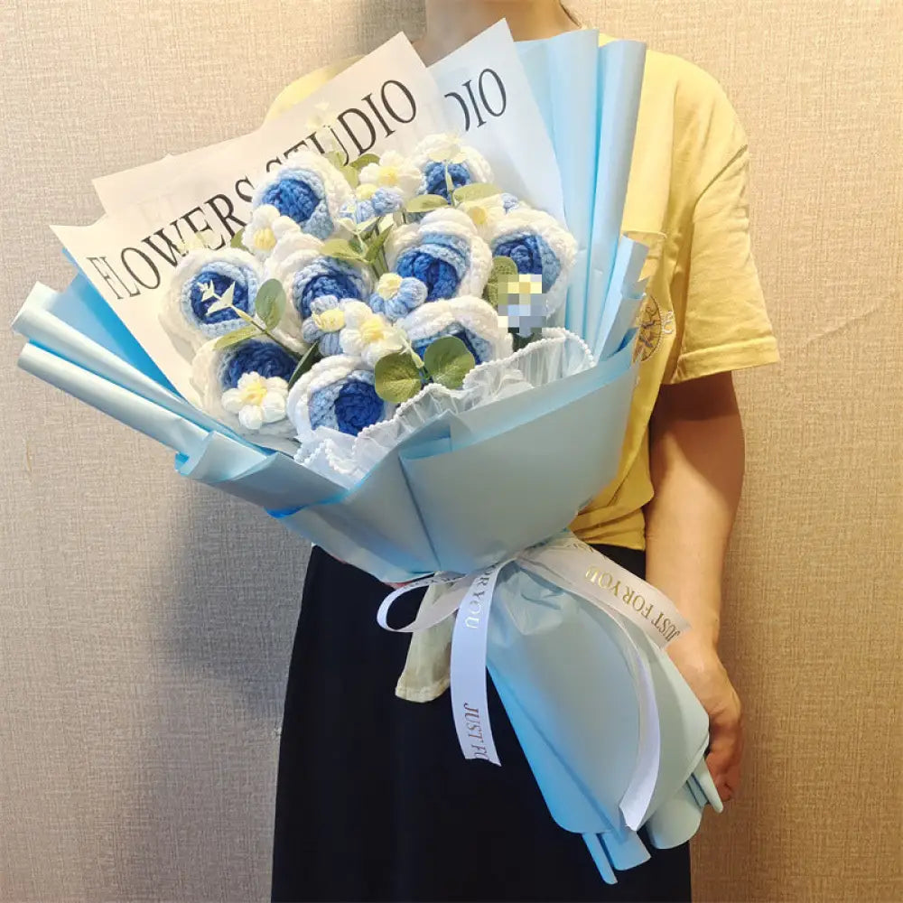 Handmade Wool Rose Bouquet with LED Lights - Eternal Floral Gift with Handbag for Valentine?s Day & Birthdays - 9 sky