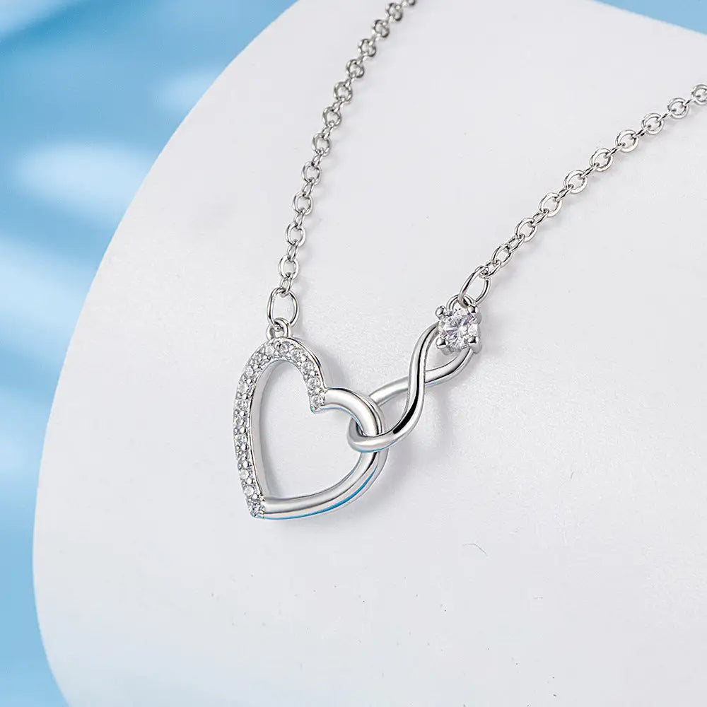 Heart Zircon Pendant Necklace - White Gold Plated Copper Chain Necklace for Women Romantic Jewelry Gift for Students &